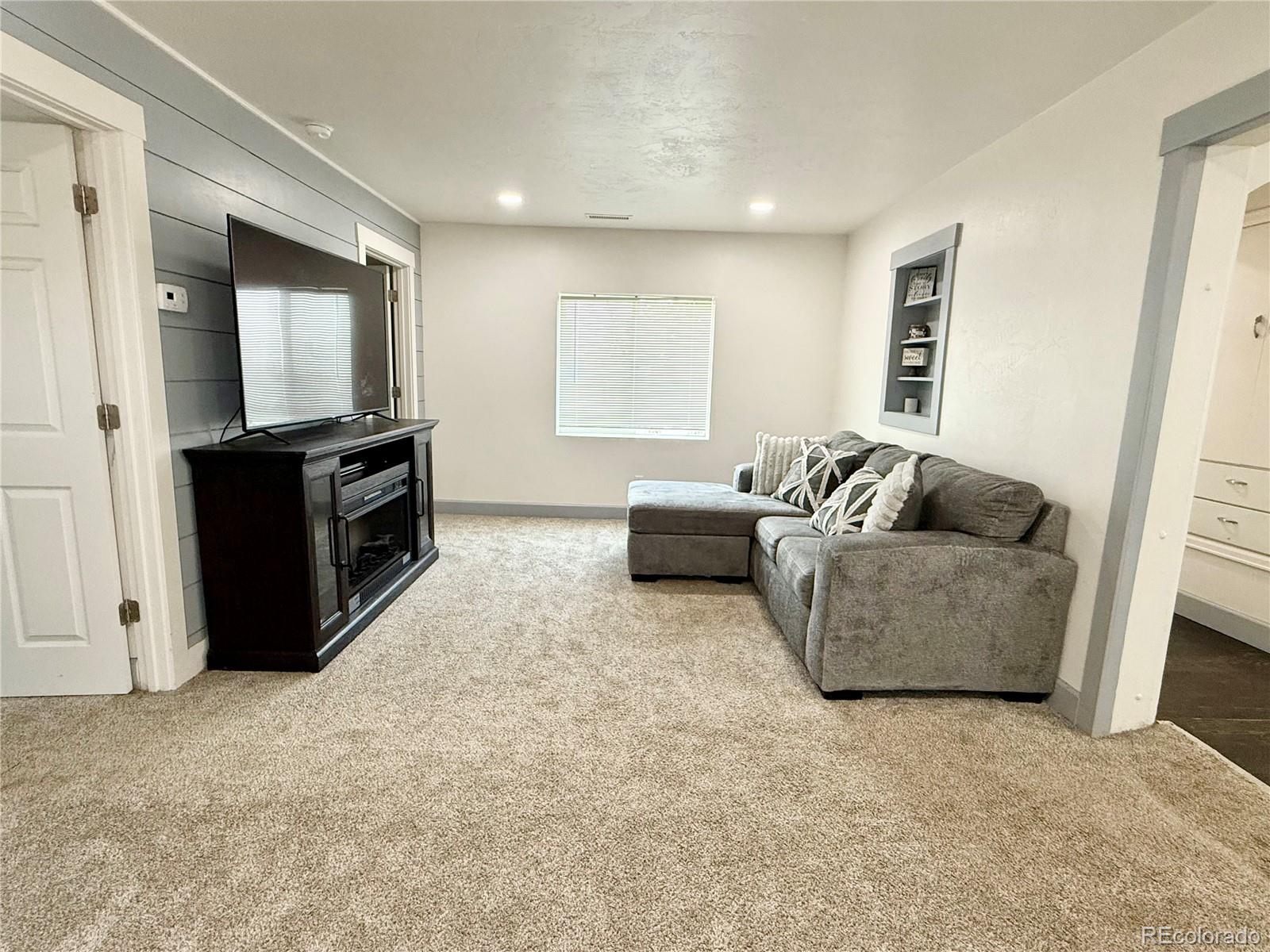 MLS Image #5 for 527  navajo avenue,simla, Colorado