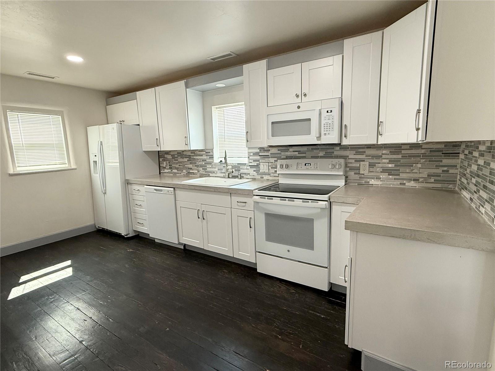 MLS Image #9 for 527  navajo avenue,simla, Colorado