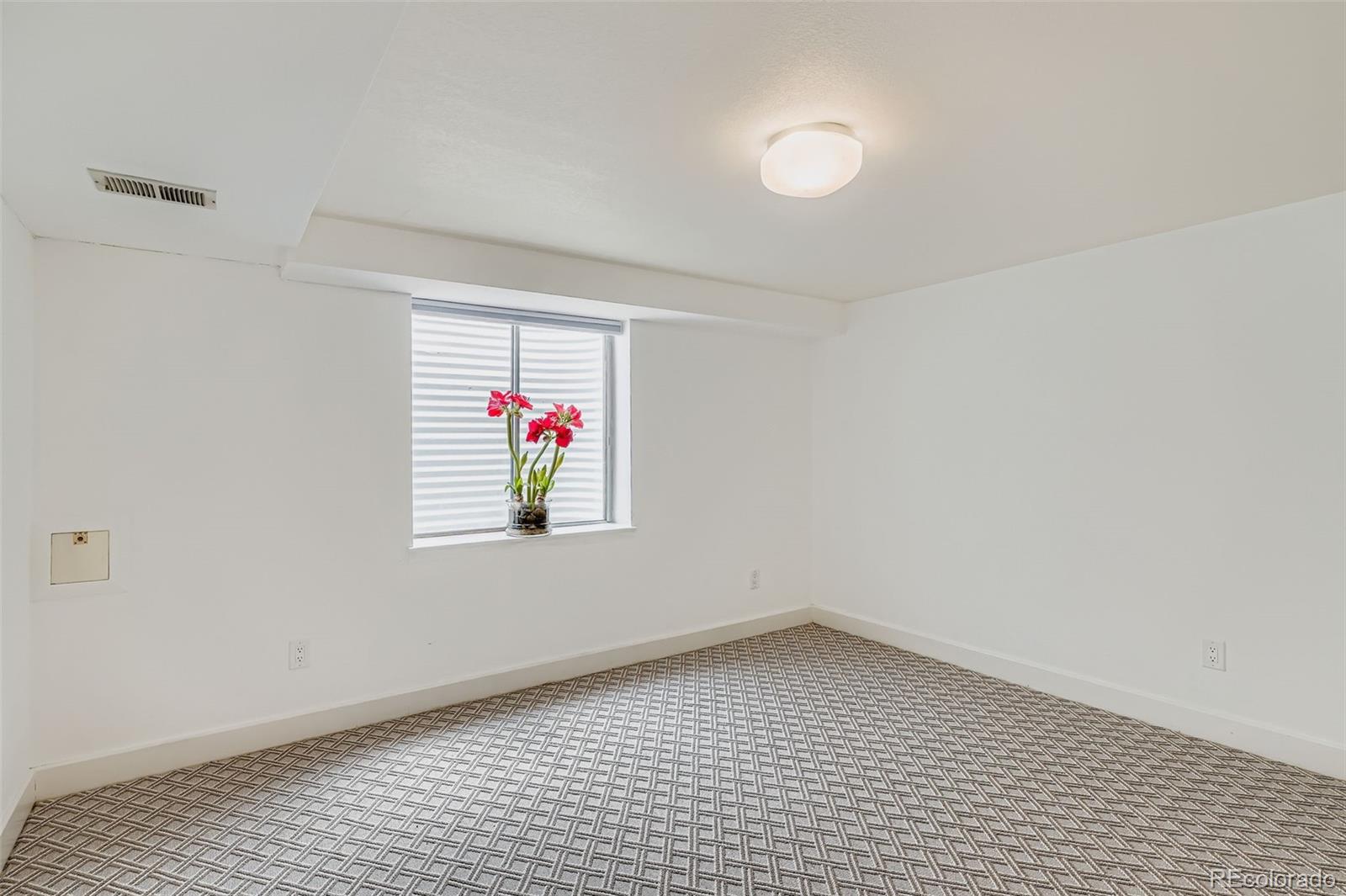 MLS Image #31 for 287 s holly street ,denver, Colorado