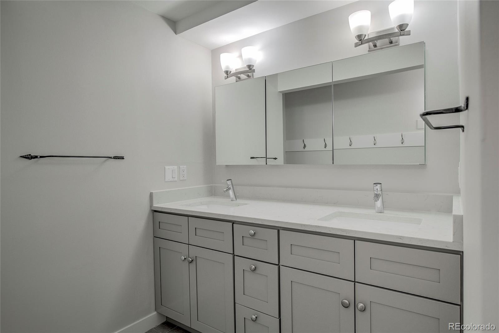 MLS Image #14 for 1120  ski hill road 16,breckenridge, Colorado