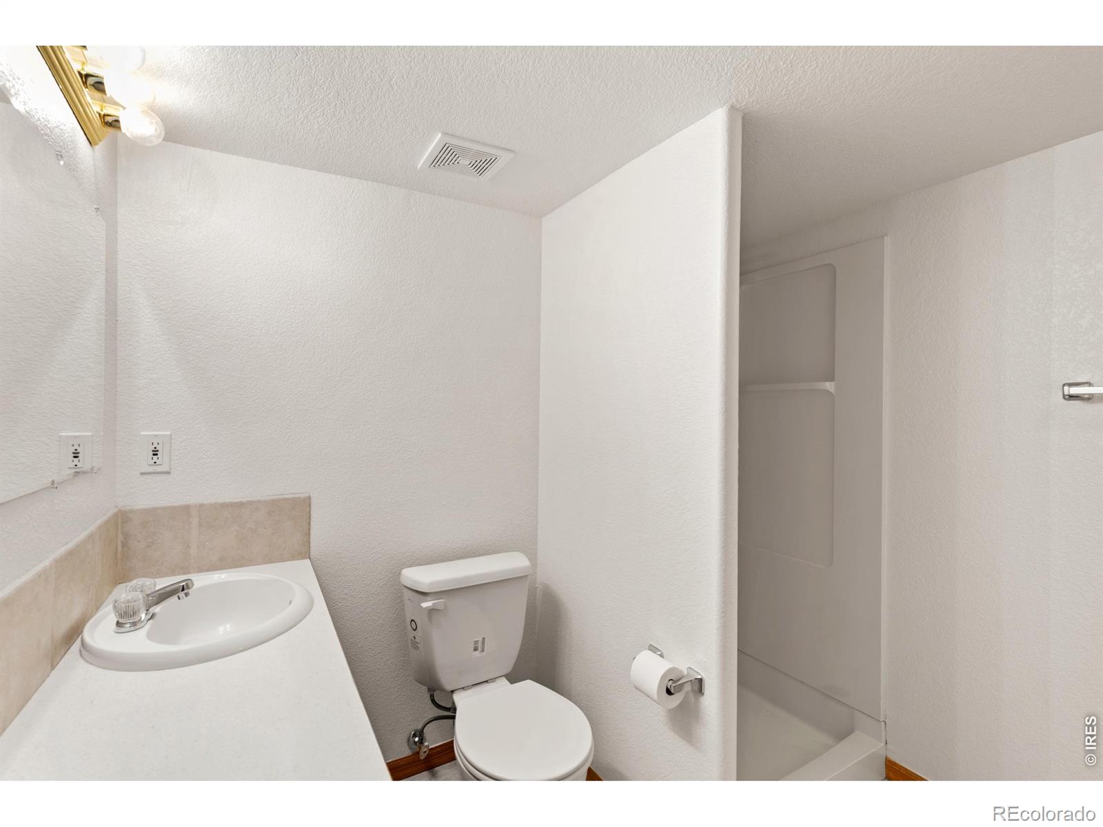 MLS Image #26 for 4479 w 17th street,greeley, Colorado