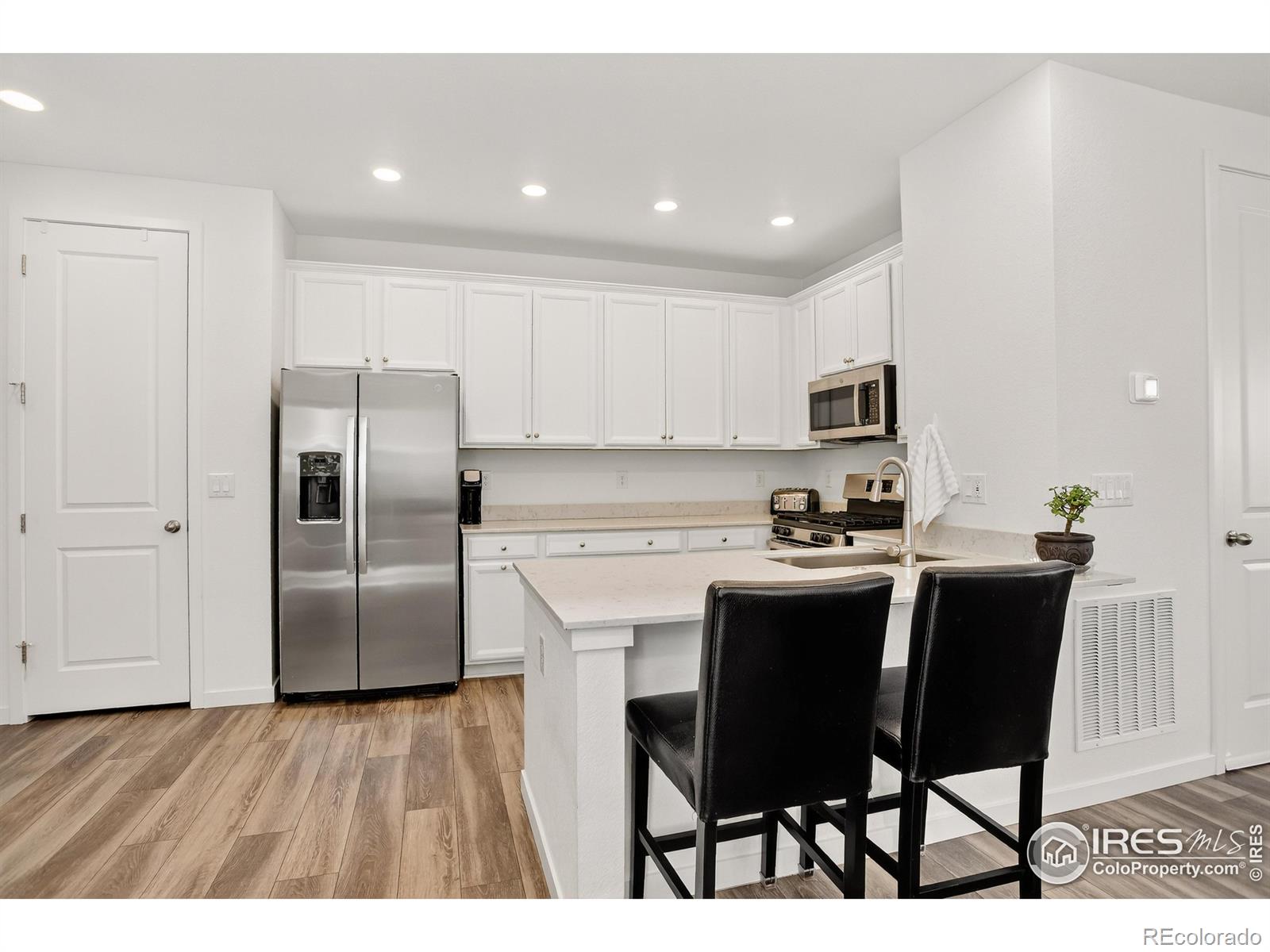 MLS Image #6 for 599  greenville alley,erie, Colorado