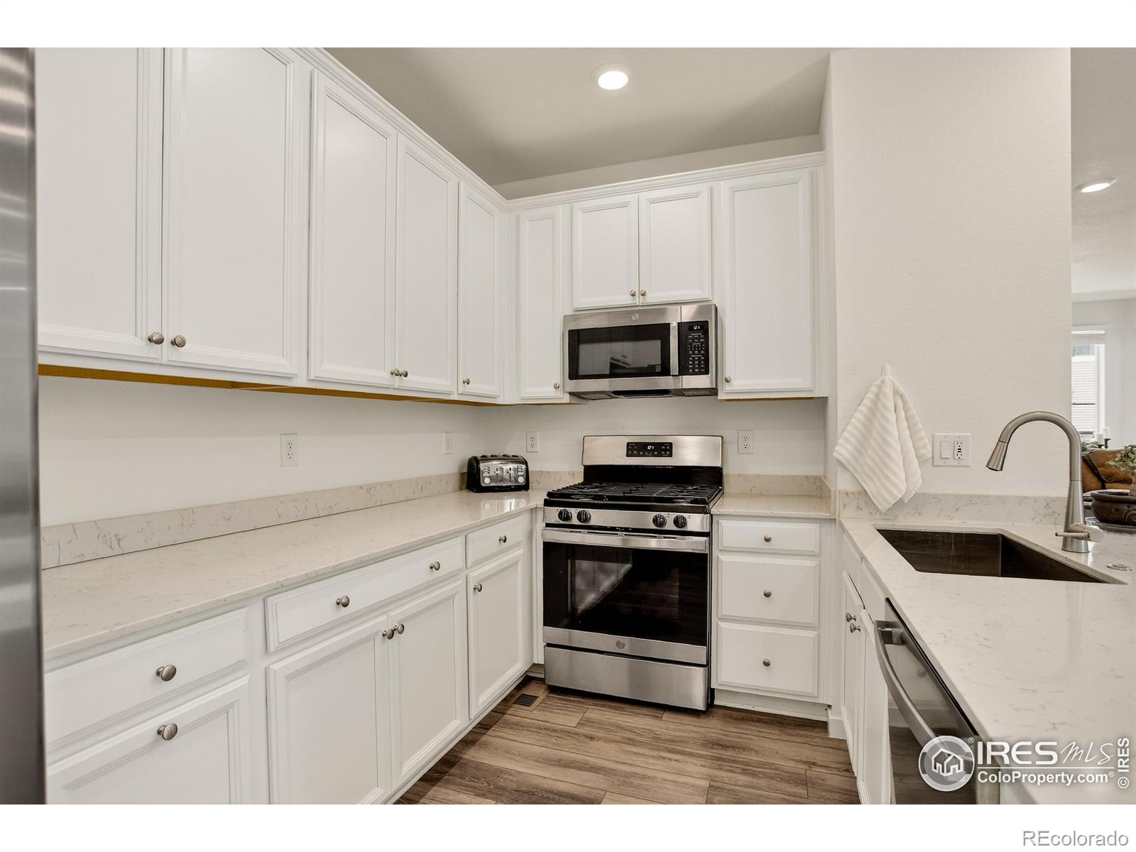 MLS Image #7 for 599  greenville alley,erie, Colorado