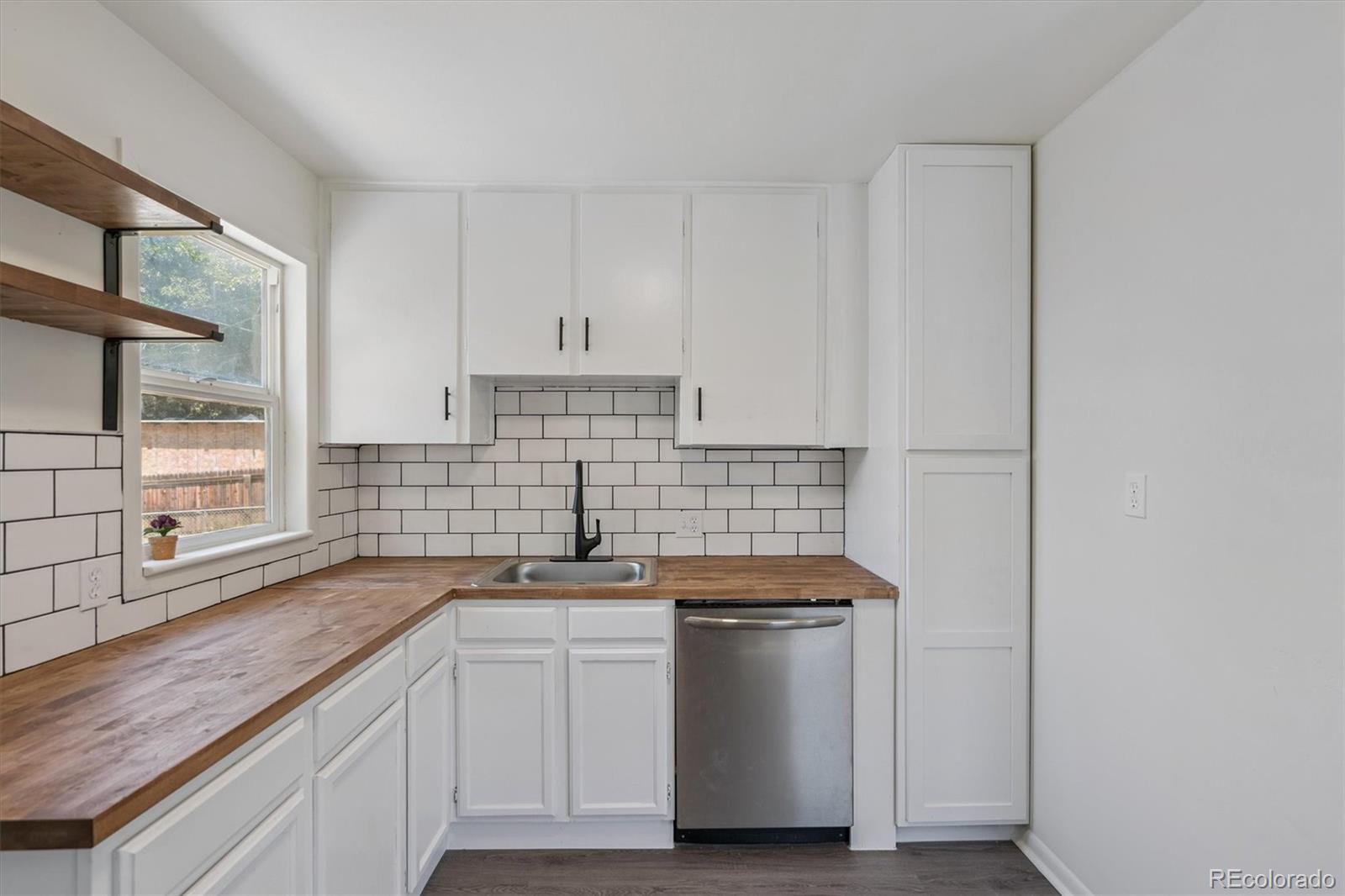 MLS Image #5 for 775  joliet street,aurora, Colorado