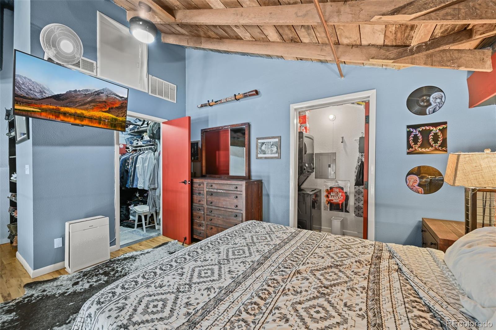 MLS Image #16 for 2711  welton street,denver, Colorado