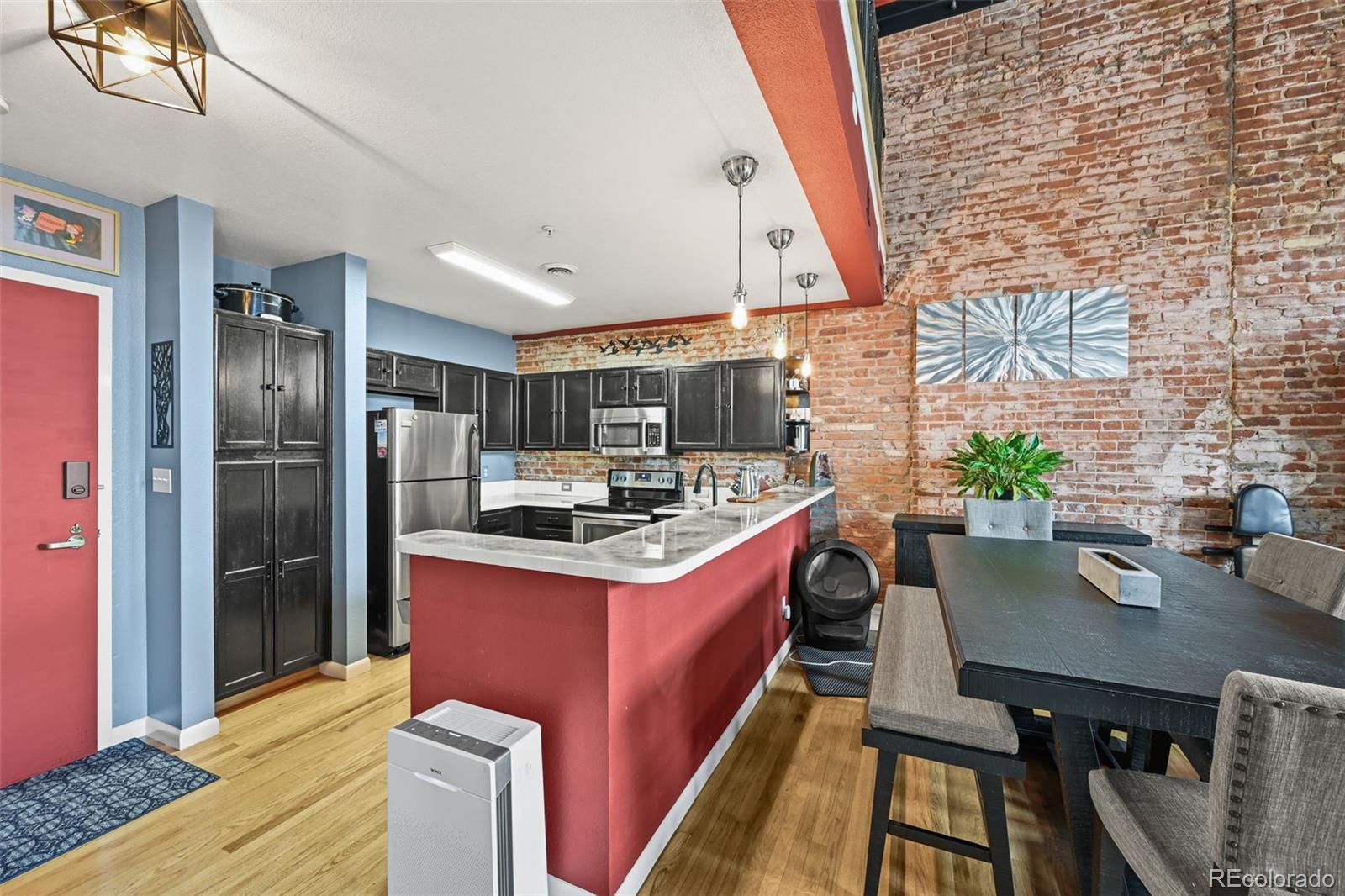 MLS Image #8 for 2711  welton street,denver, Colorado