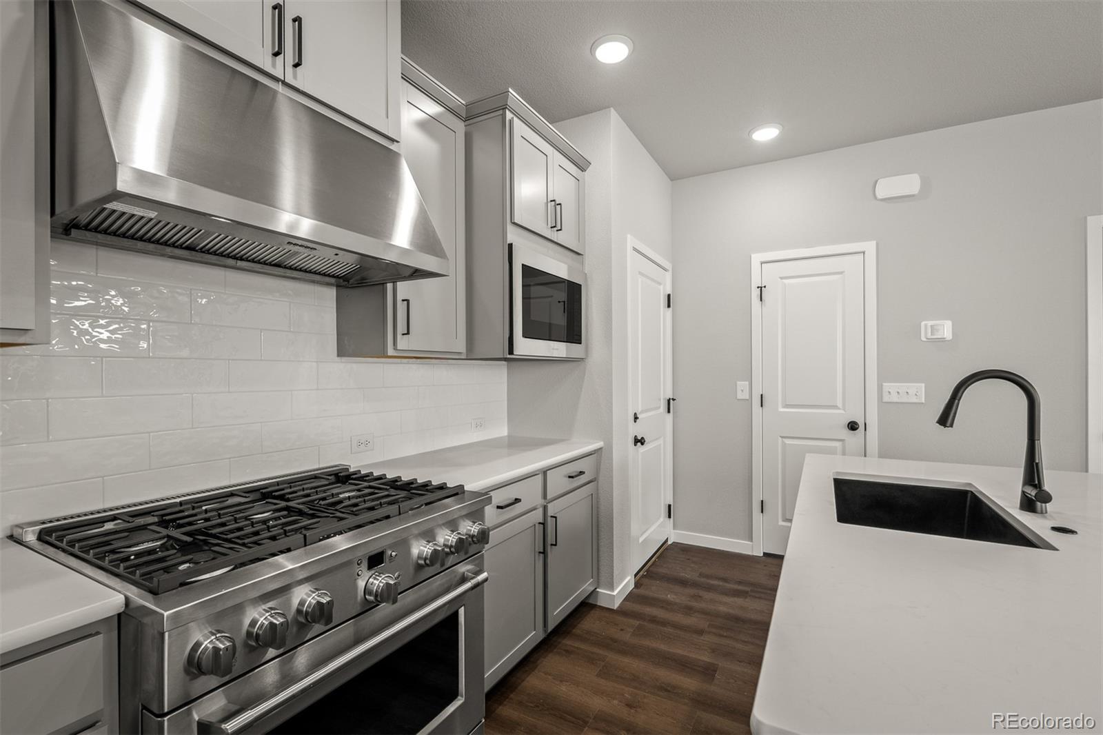 MLS Image #6 for 6343  scrabble view,colorado springs, Colorado