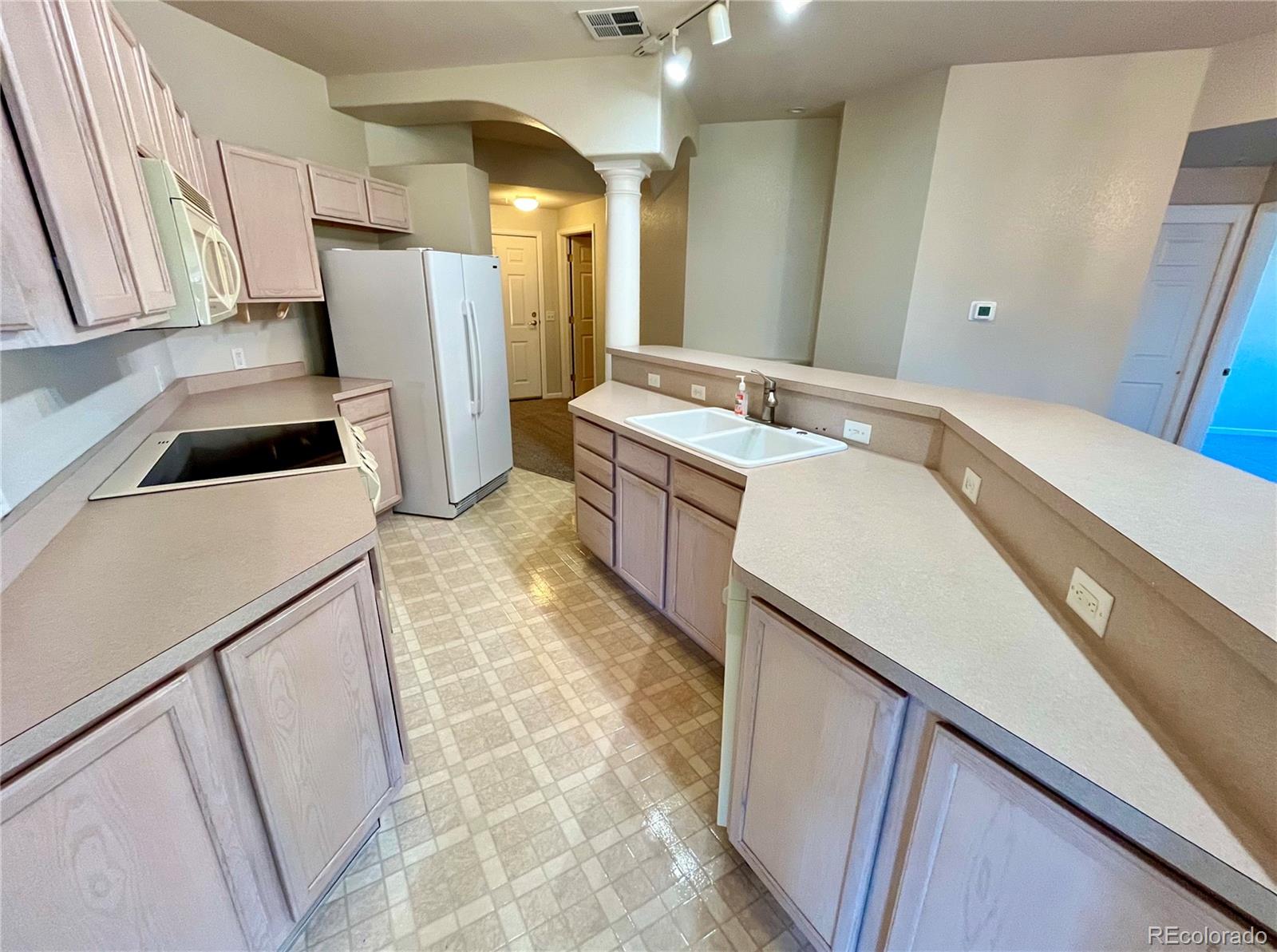 MLS Image #5 for 2451  kipling street 214,lakewood, Colorado