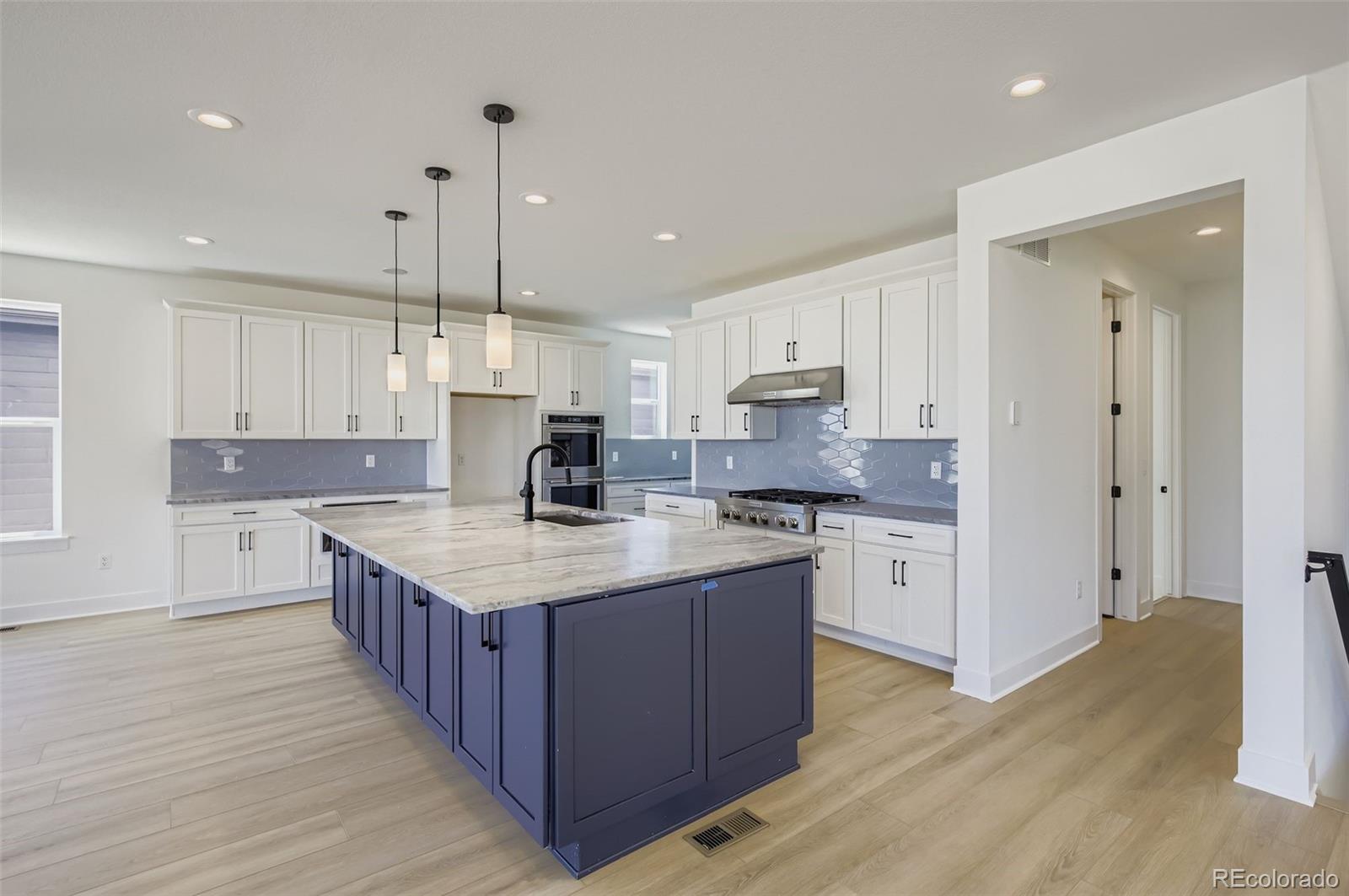 MLS Image #6 for 3136  westcliff drive,loveland, Colorado