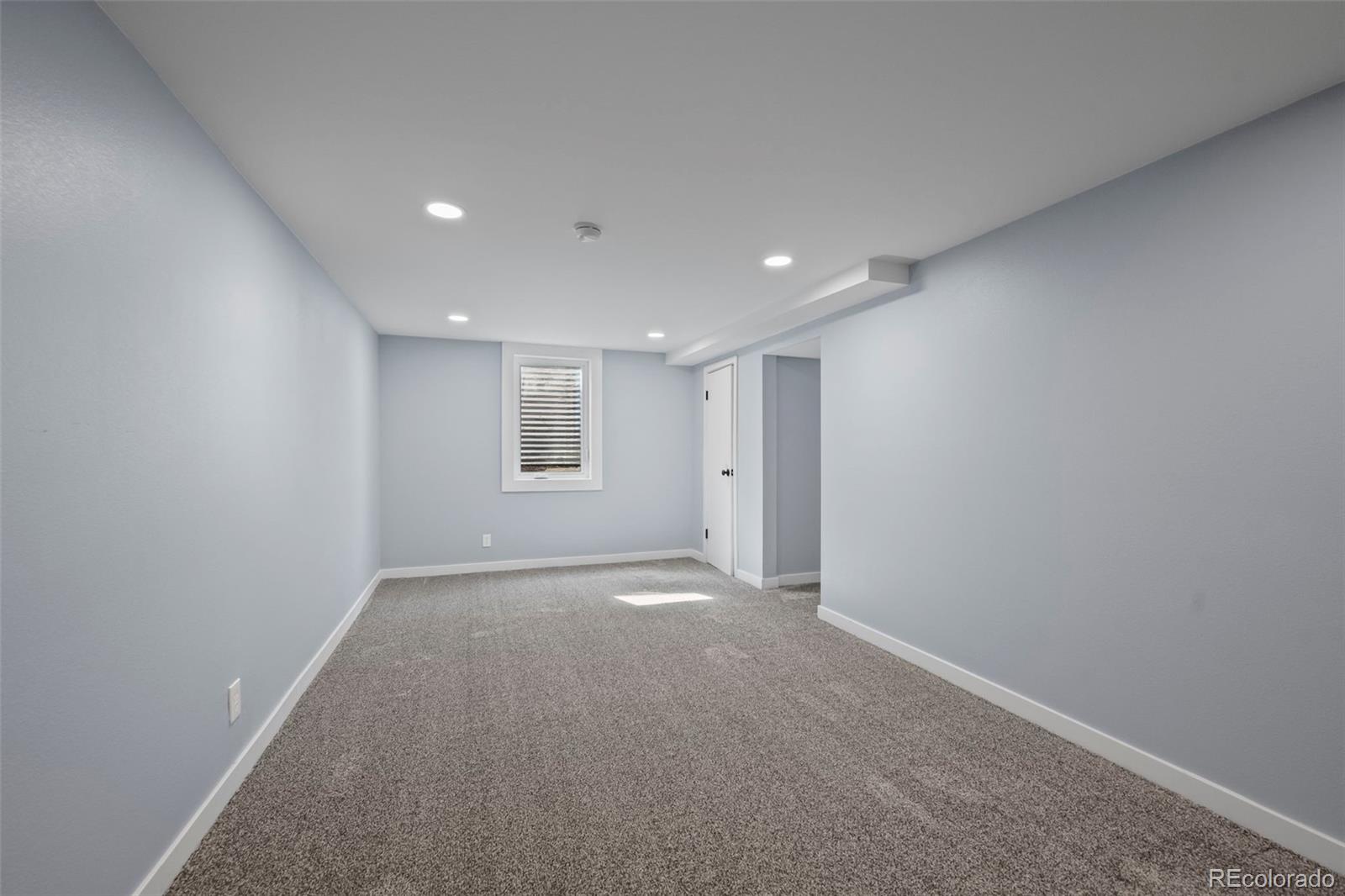 MLS Image #23 for 5582 e colorado avenue,denver, Colorado