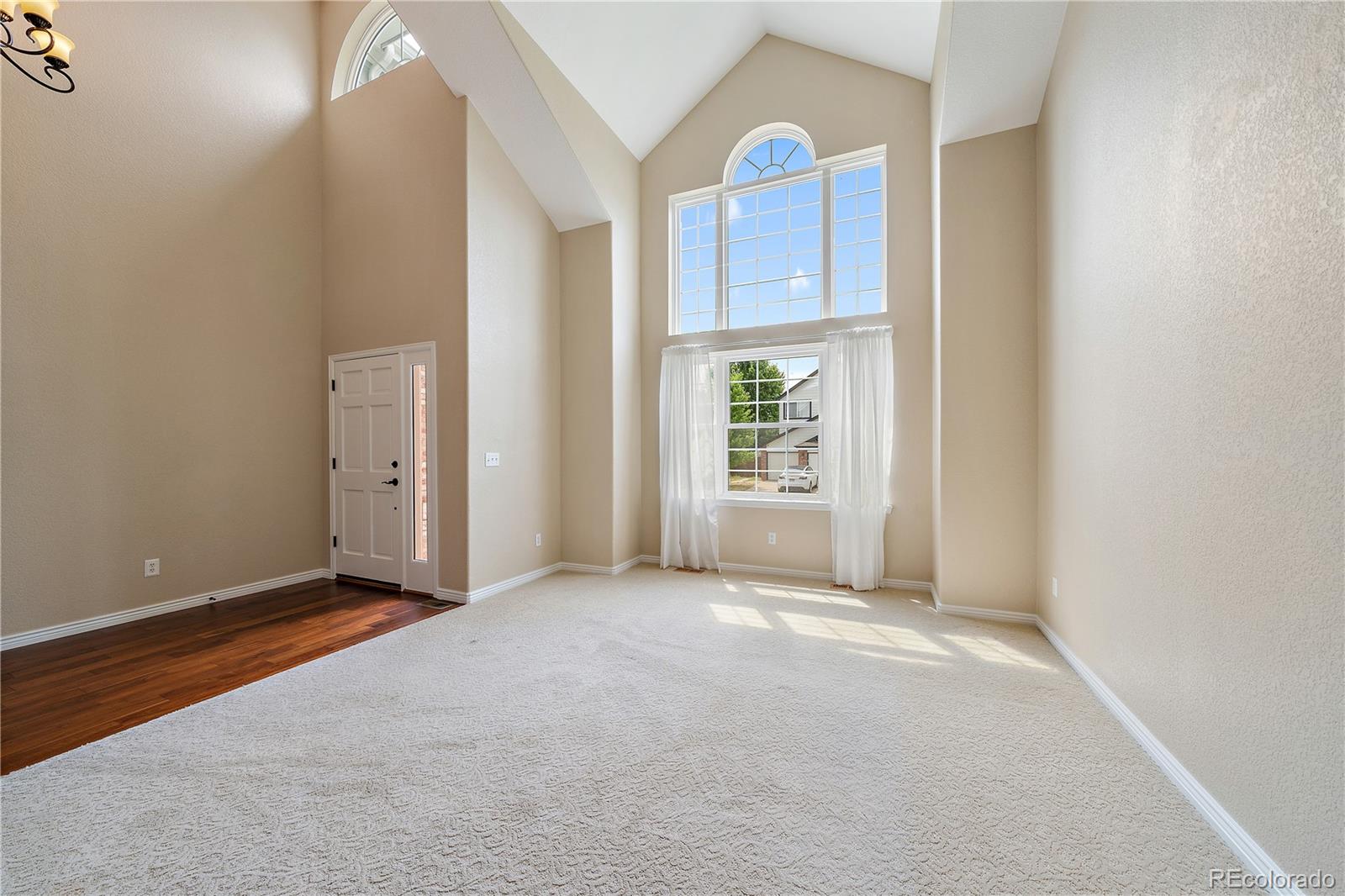 MLS Image #3 for 18337 e powers place,centennial, Colorado