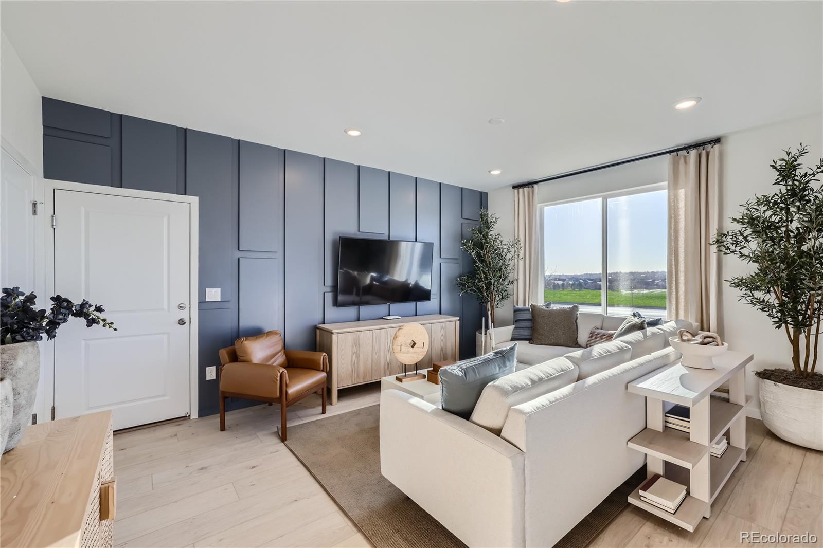 MLS Image #5 for 14520 w 90th drive e,arvada, Colorado
