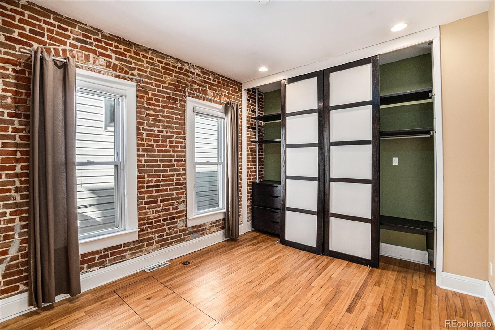 MLS Image #11 for 2633  bryant street,denver, Colorado