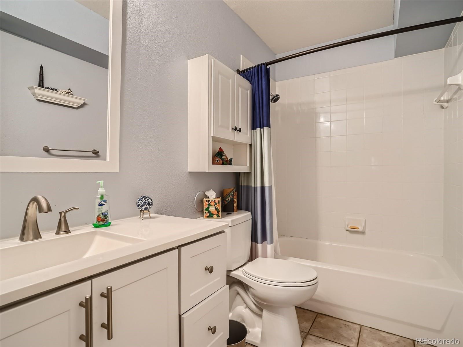 MLS Image #10 for 10150 e virginia avenue 13-104,denver, Colorado