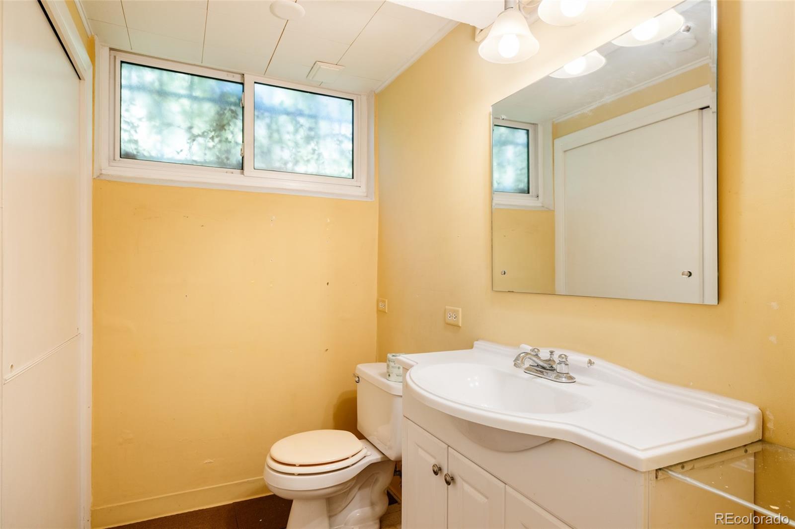 MLS Image #20 for 290  krameria street,denver, Colorado