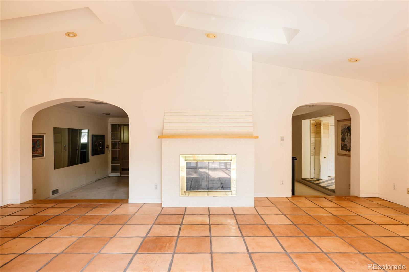 MLS Image #6 for 290  krameria street,denver, Colorado