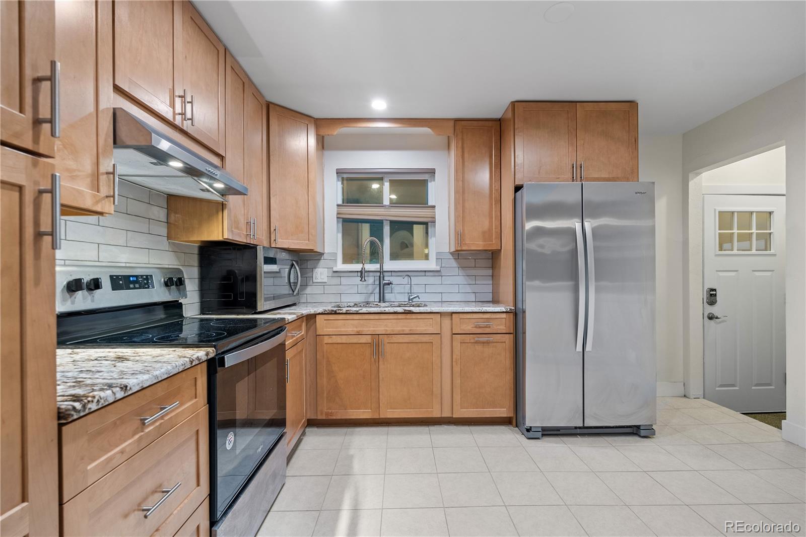 MLS Image #10 for 1260  essex drive,denver, Colorado