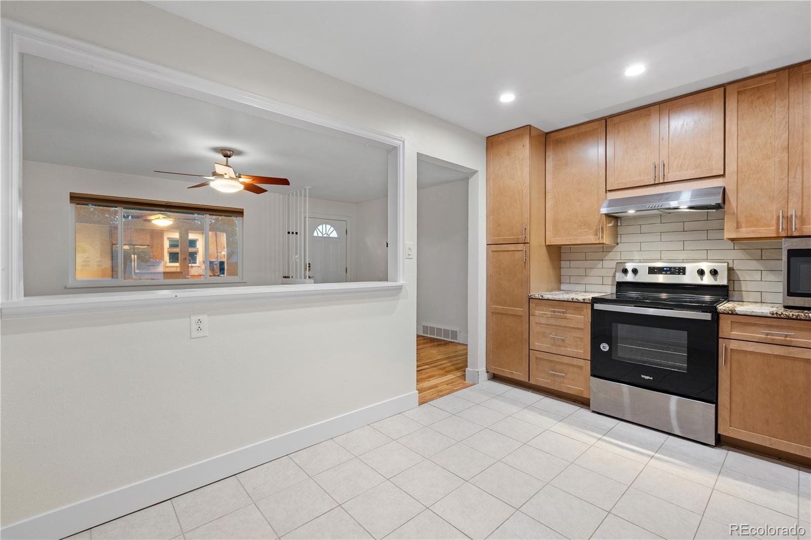 MLS Image #11 for 1260  essex drive,denver, Colorado