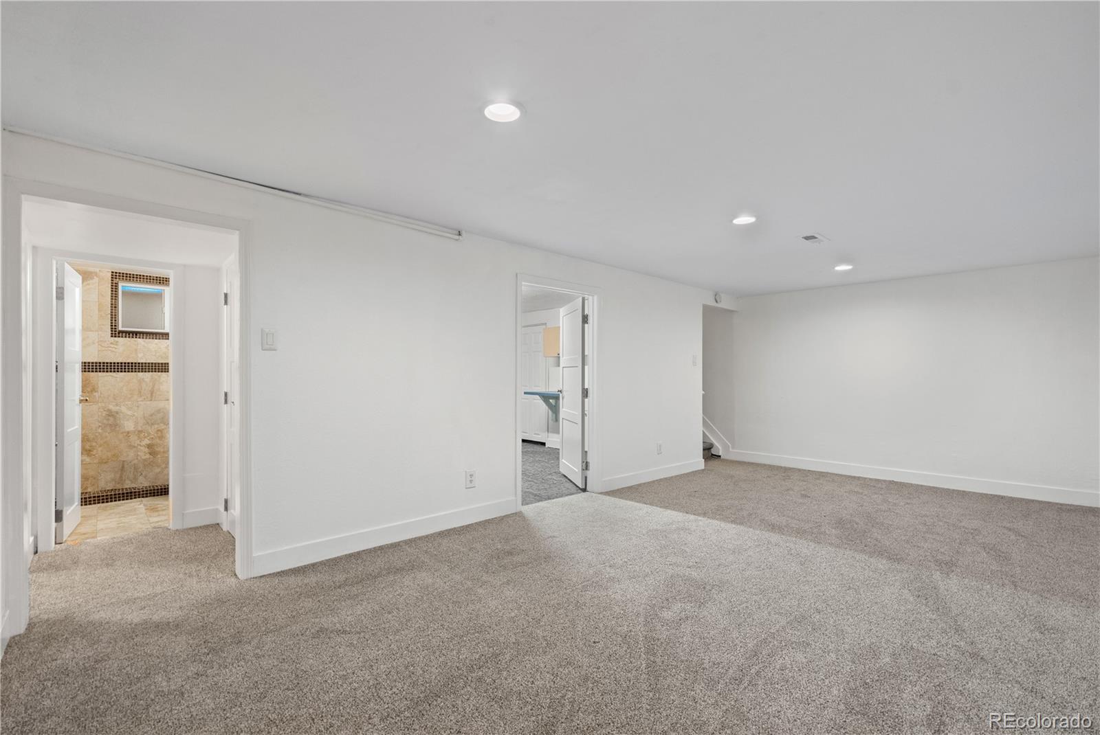 MLS Image #20 for 1260  essex drive,denver, Colorado