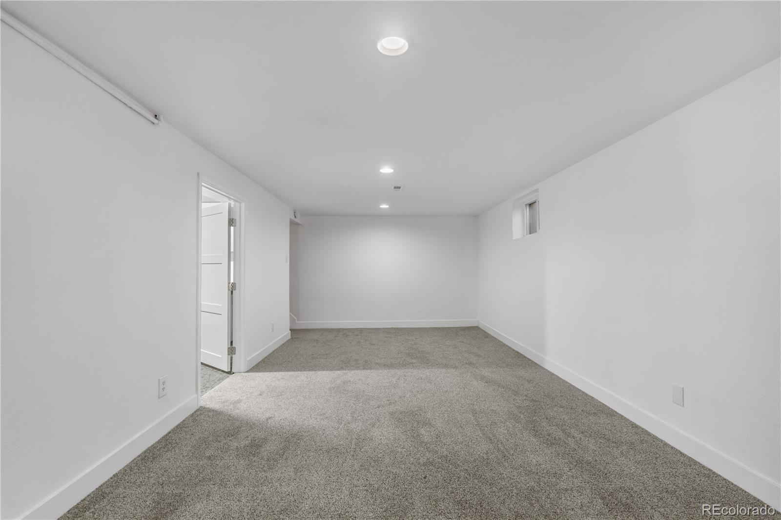 MLS Image #21 for 1260  essex drive,denver, Colorado