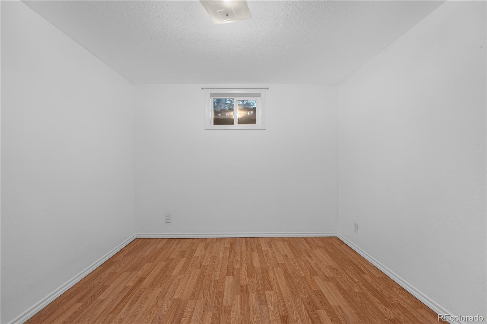 MLS Image #26 for 1260  essex drive,denver, Colorado