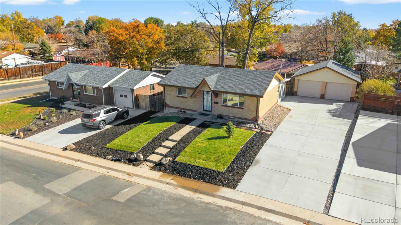 MLS Image #3 for 1260  essex drive,denver, Colorado