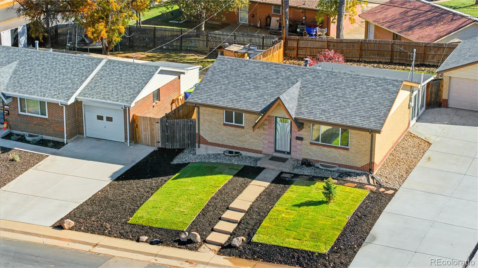 MLS Image #4 for 1260  essex drive,denver, Colorado