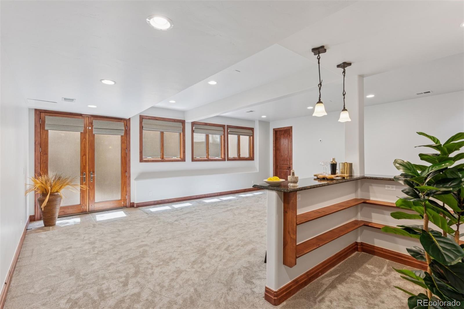 MLS Image #29 for 1026 s cook street,denver, Colorado