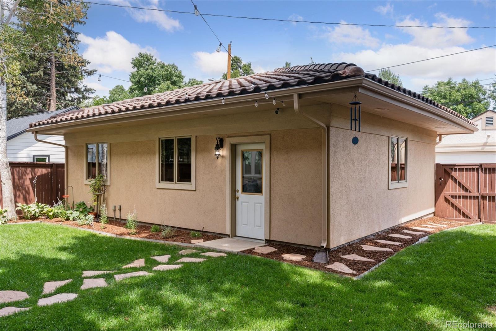 MLS Image #37 for 1026 s cook street,denver, Colorado