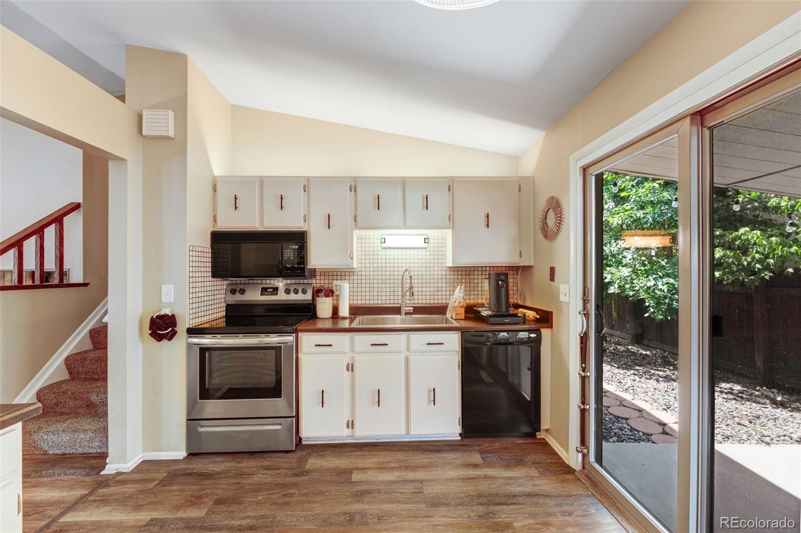 MLS Image #7 for 6699 s cherry way,centennial, Colorado
