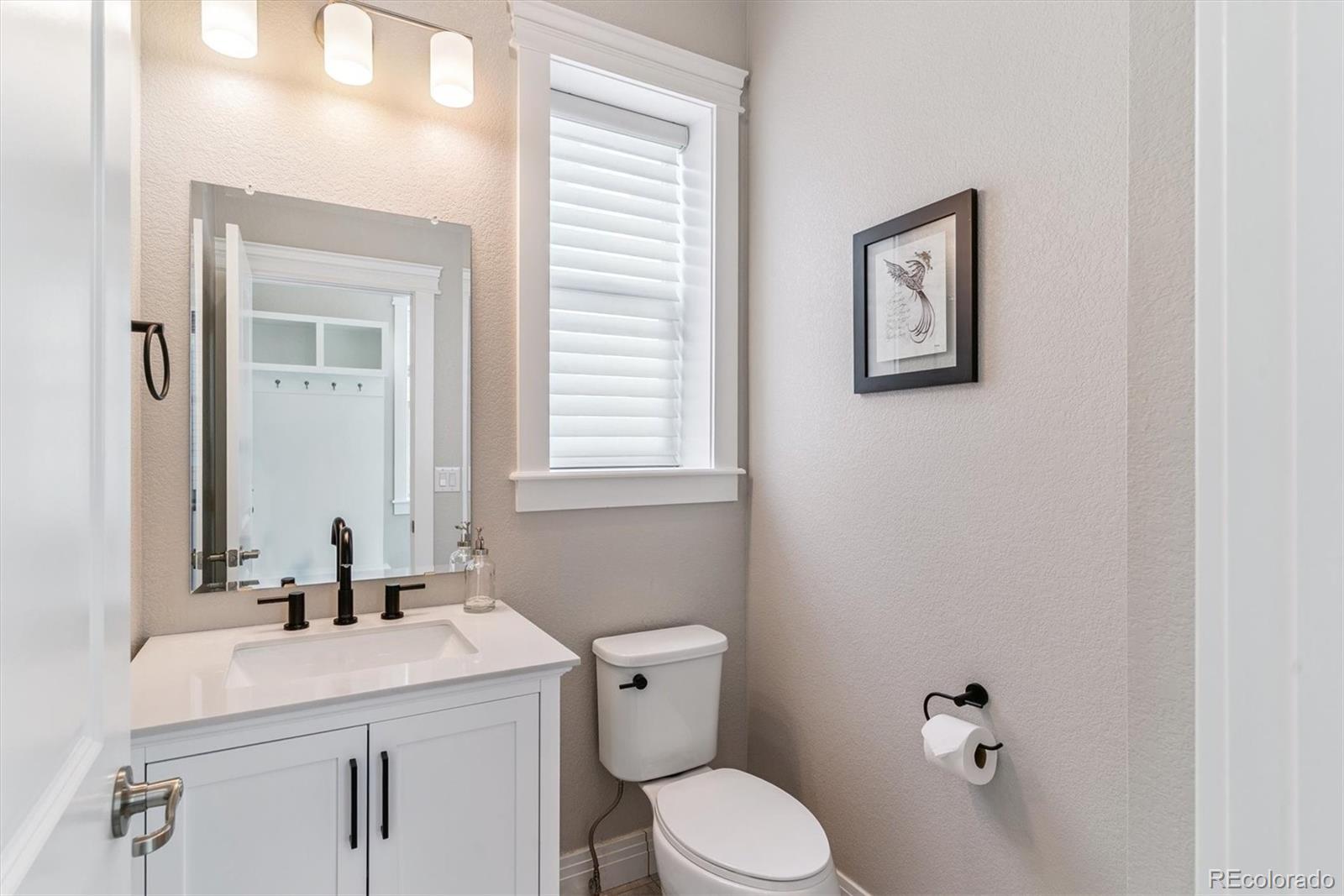 MLS Image #20 for 11120 e 26th avenue,aurora, Colorado