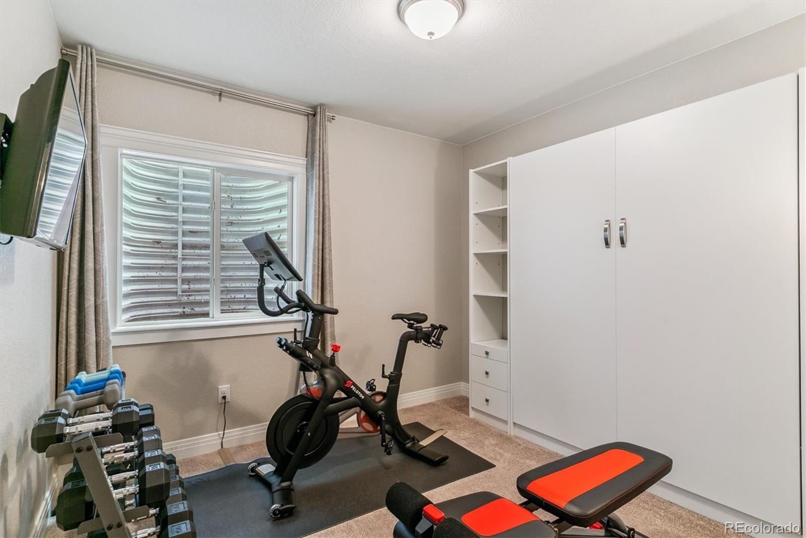 MLS Image #33 for 11120 e 26th avenue,aurora, Colorado