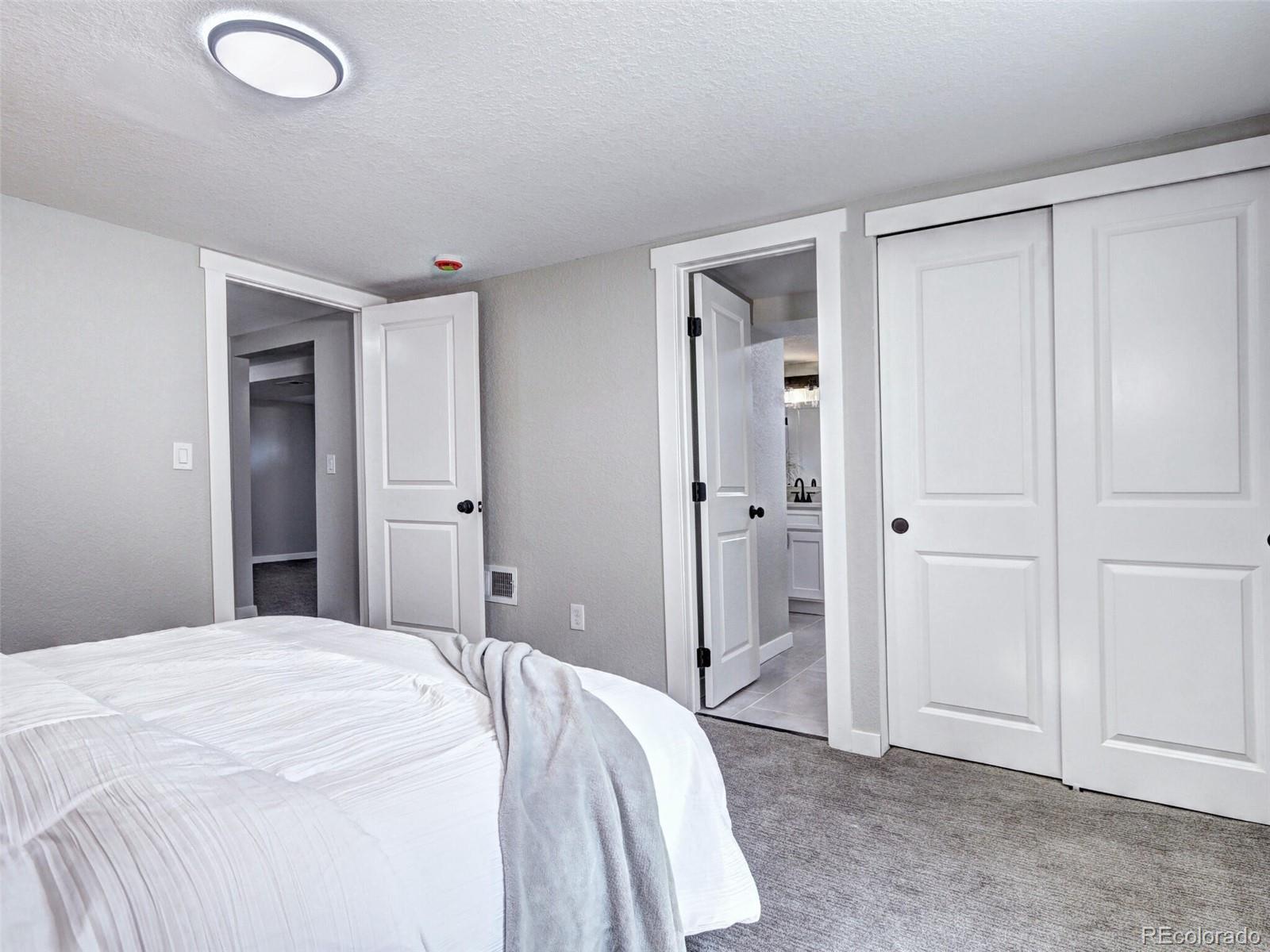 MLS Image #20 for 3280 s gilpin street,englewood, Colorado