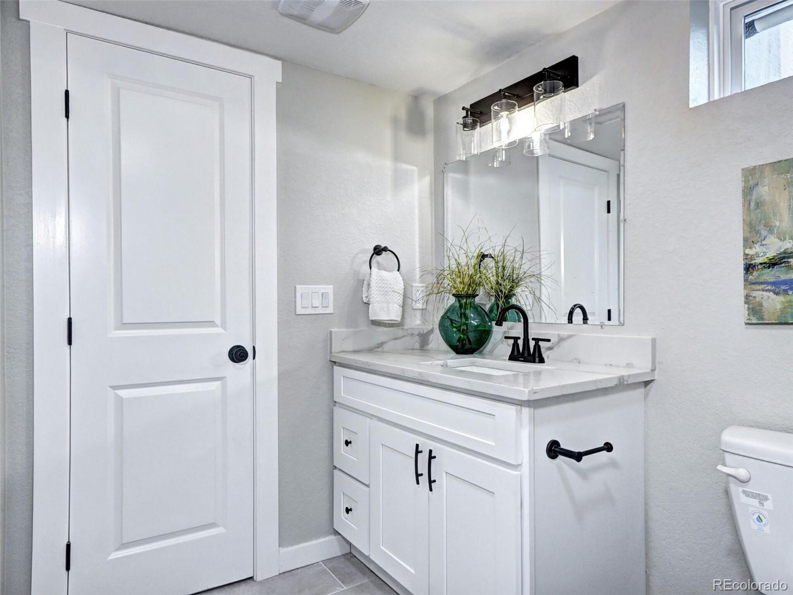 MLS Image #22 for 3280 s gilpin street,englewood, Colorado