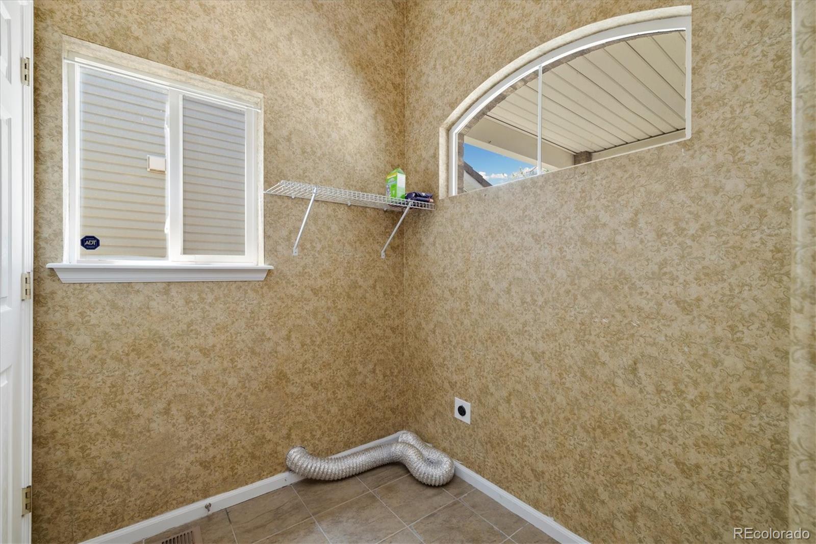 MLS Image #5 for 4822  jebel street,denver, Colorado
