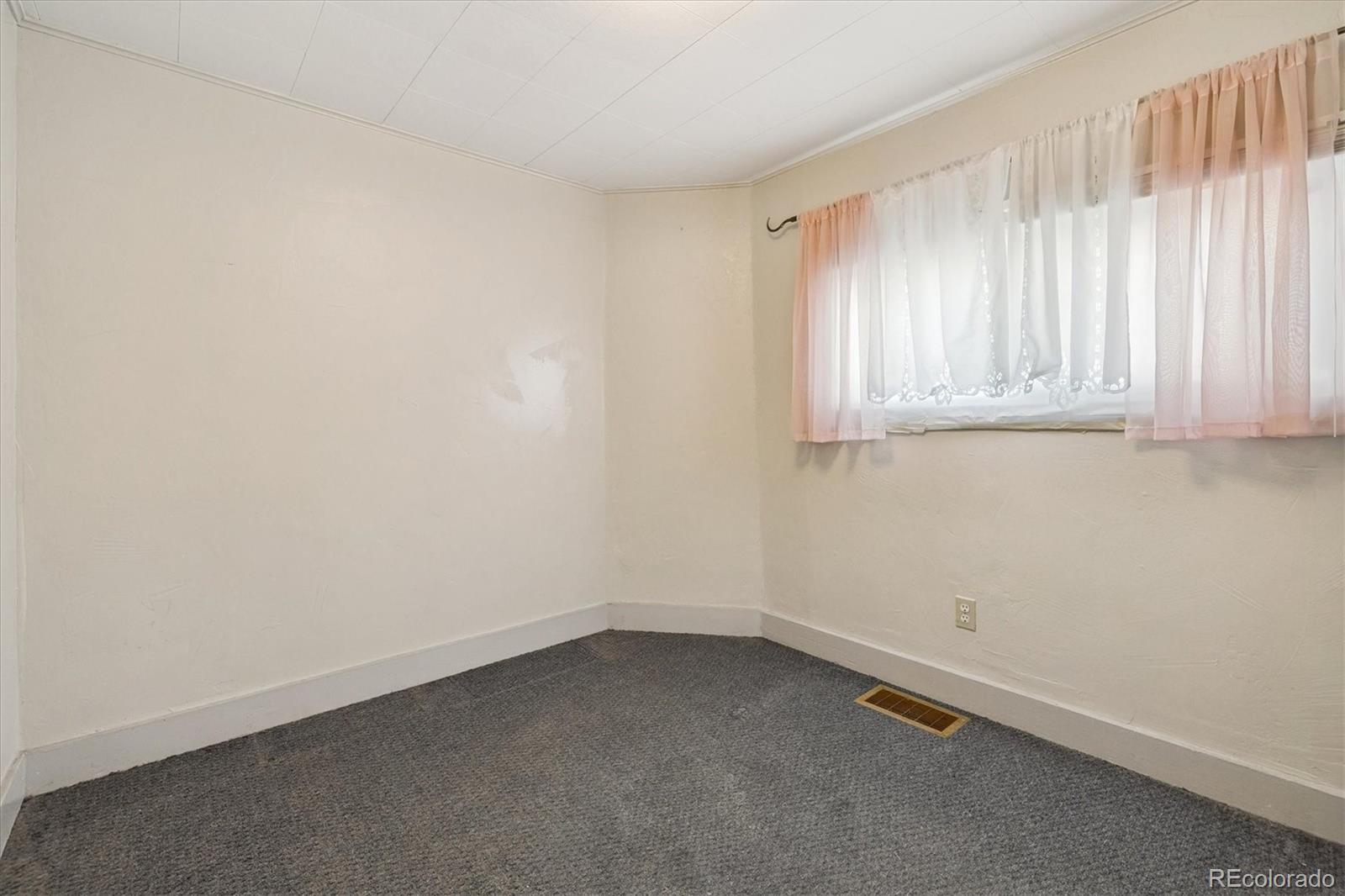 MLS Image #14 for 4836  king street,denver, Colorado