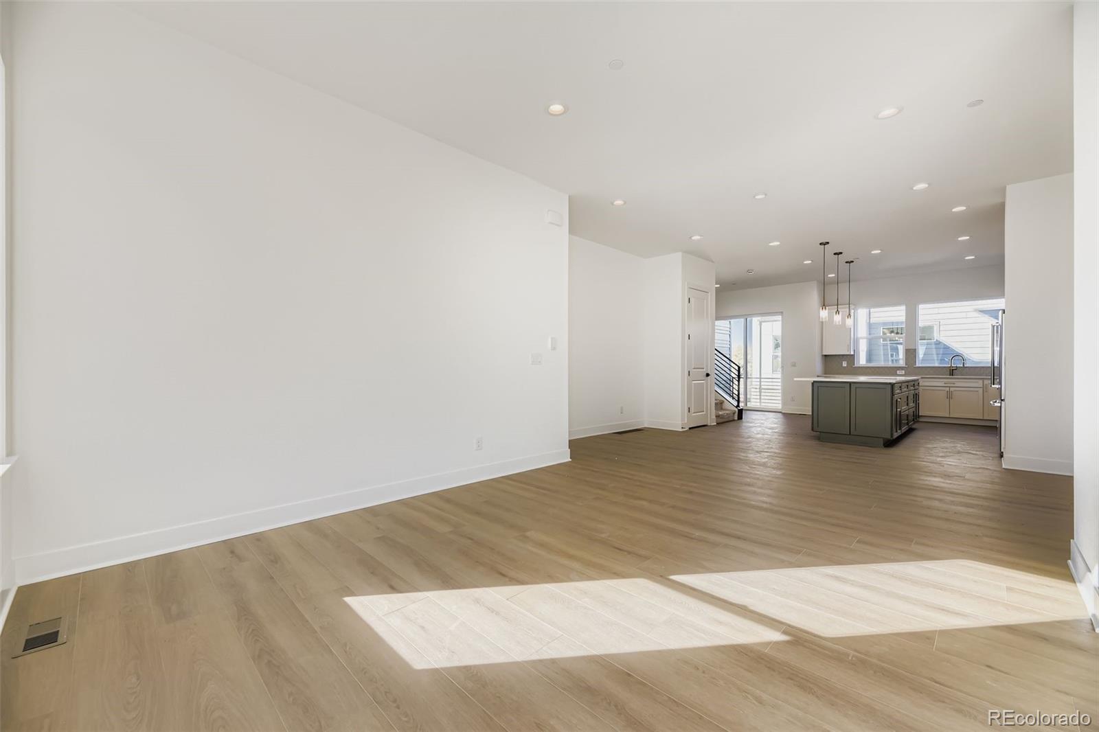 MLS Image #10 for 7732 s irving street ,littleton, Colorado