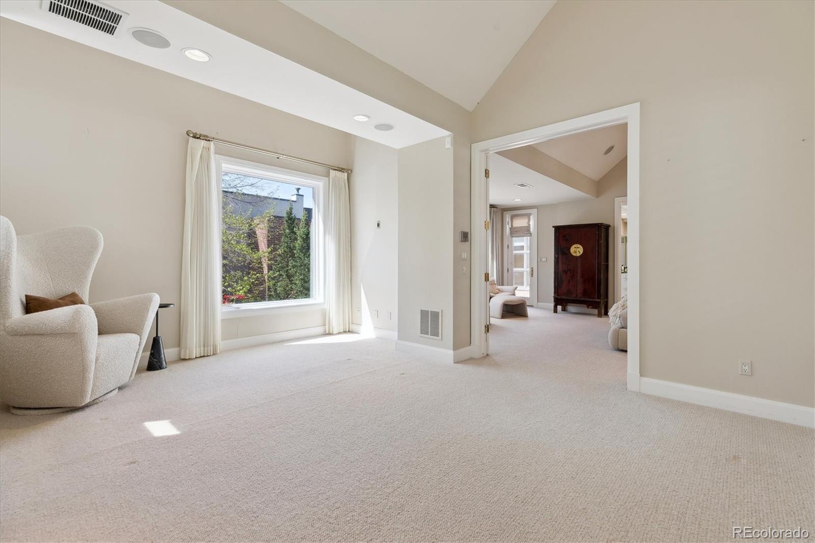 MLS Image #16 for 335  saint paul street ,denver, Colorado