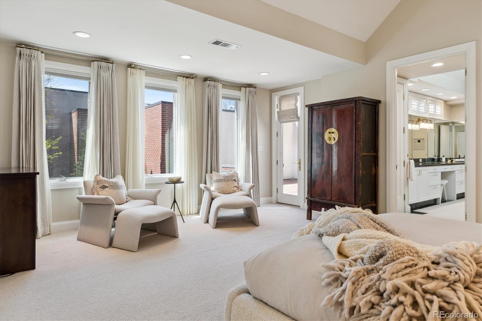 MLS Image #18 for 335  saint paul street ,denver, Colorado