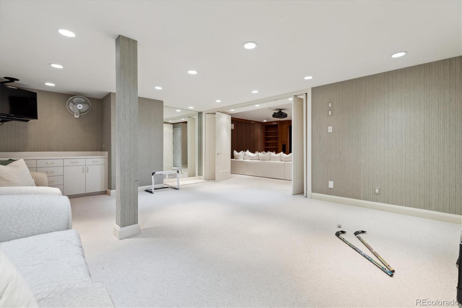 MLS Image #31 for 335  saint paul street ,denver, Colorado