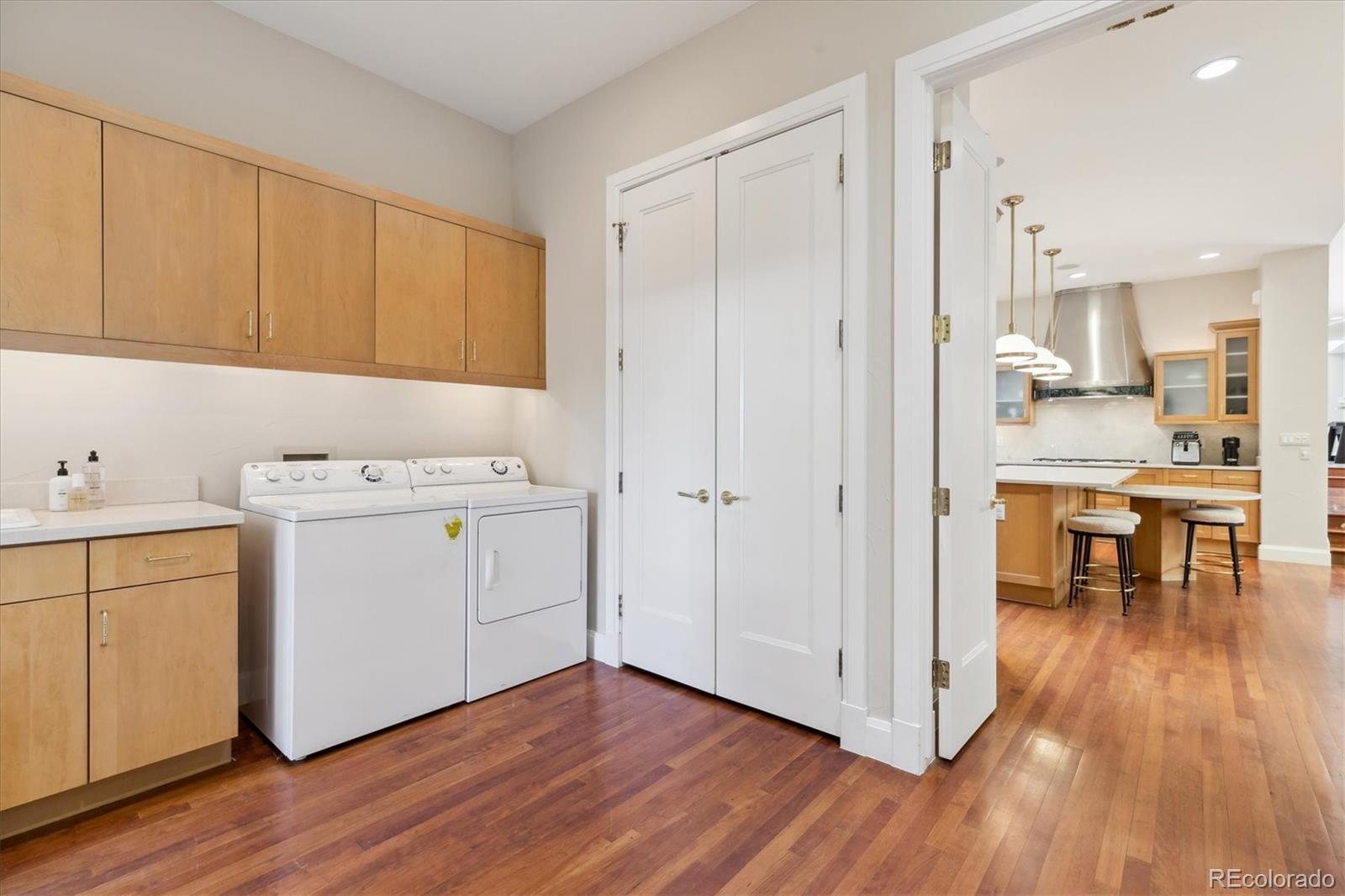 MLS Image #35 for 335  saint paul street ,denver, Colorado