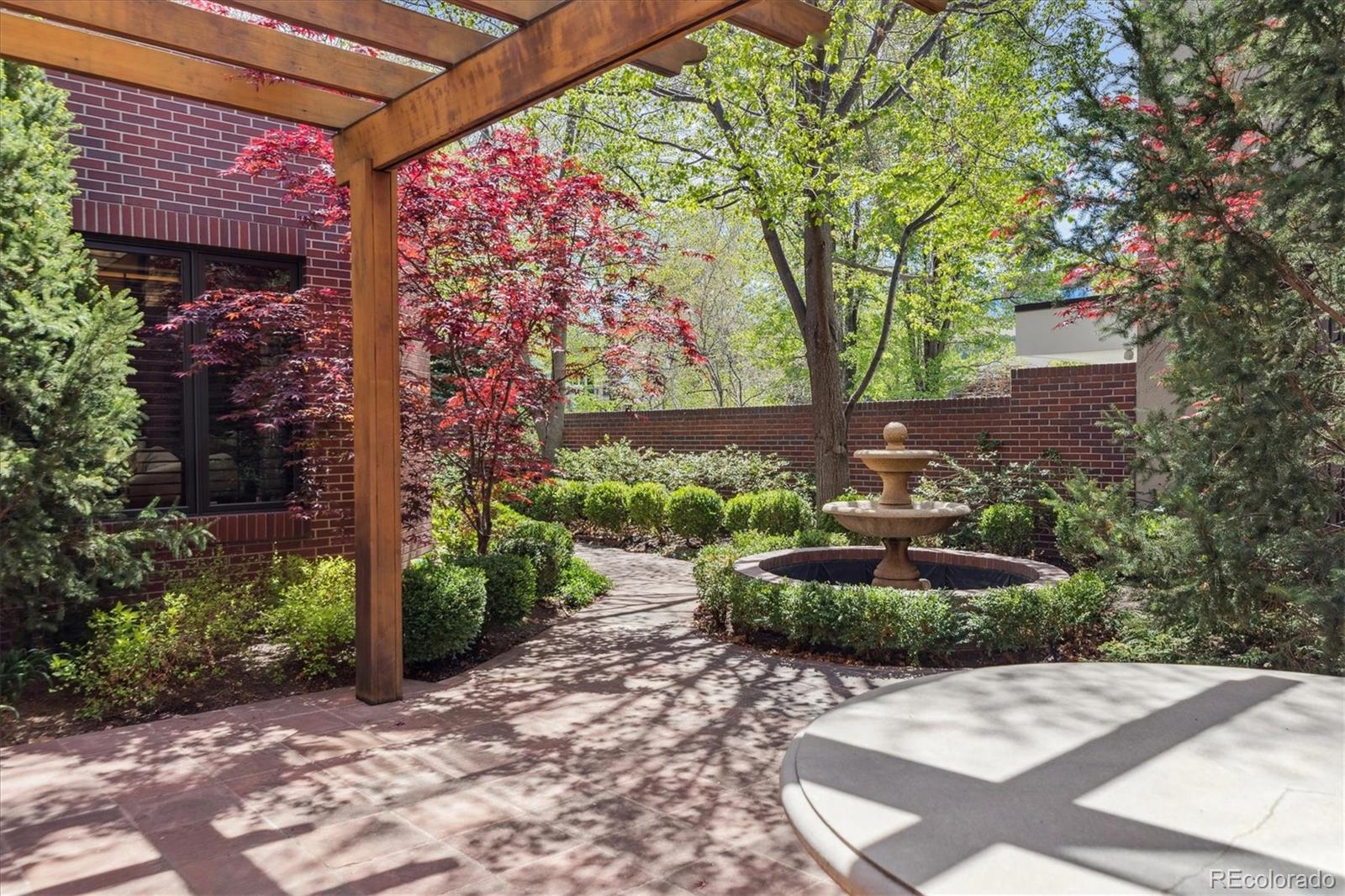 MLS Image #38 for 335  saint paul street ,denver, Colorado