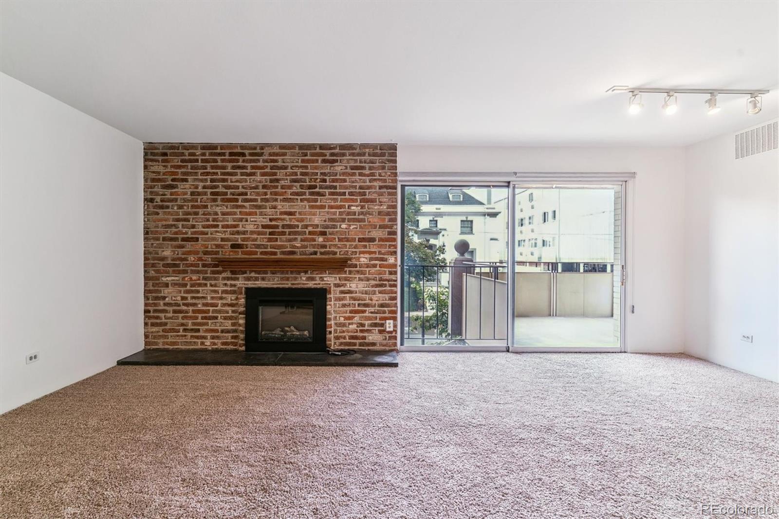 MLS Image #7 for 700 n washington street 201,denver, Colorado