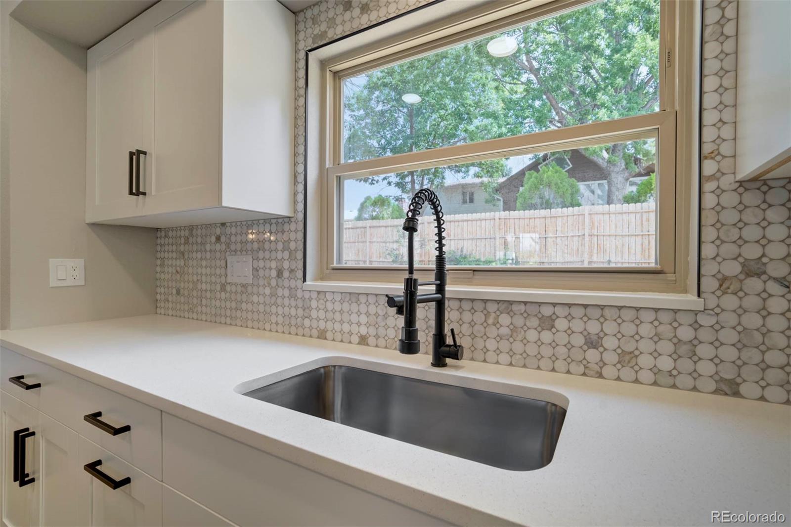 MLS Image #12 for 2215  northglen drive,colorado springs, Colorado