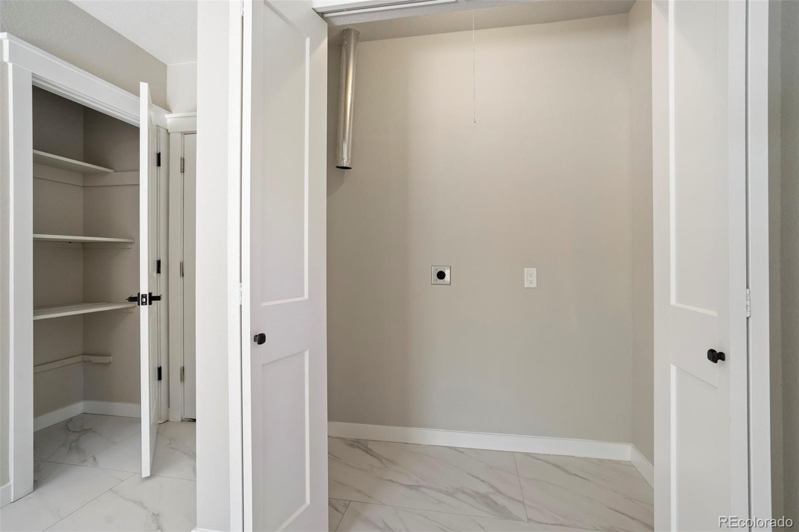 MLS Image #17 for 2215  northglen drive,colorado springs, Colorado