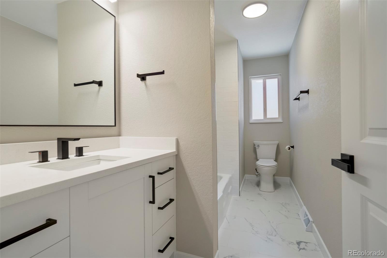 MLS Image #19 for 2215  northglen drive,colorado springs, Colorado