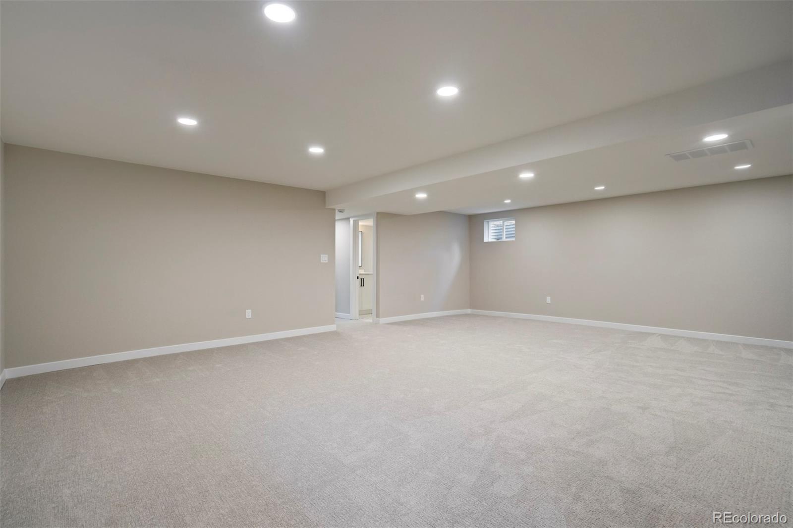 MLS Image #32 for 2215  northglen drive,colorado springs, Colorado