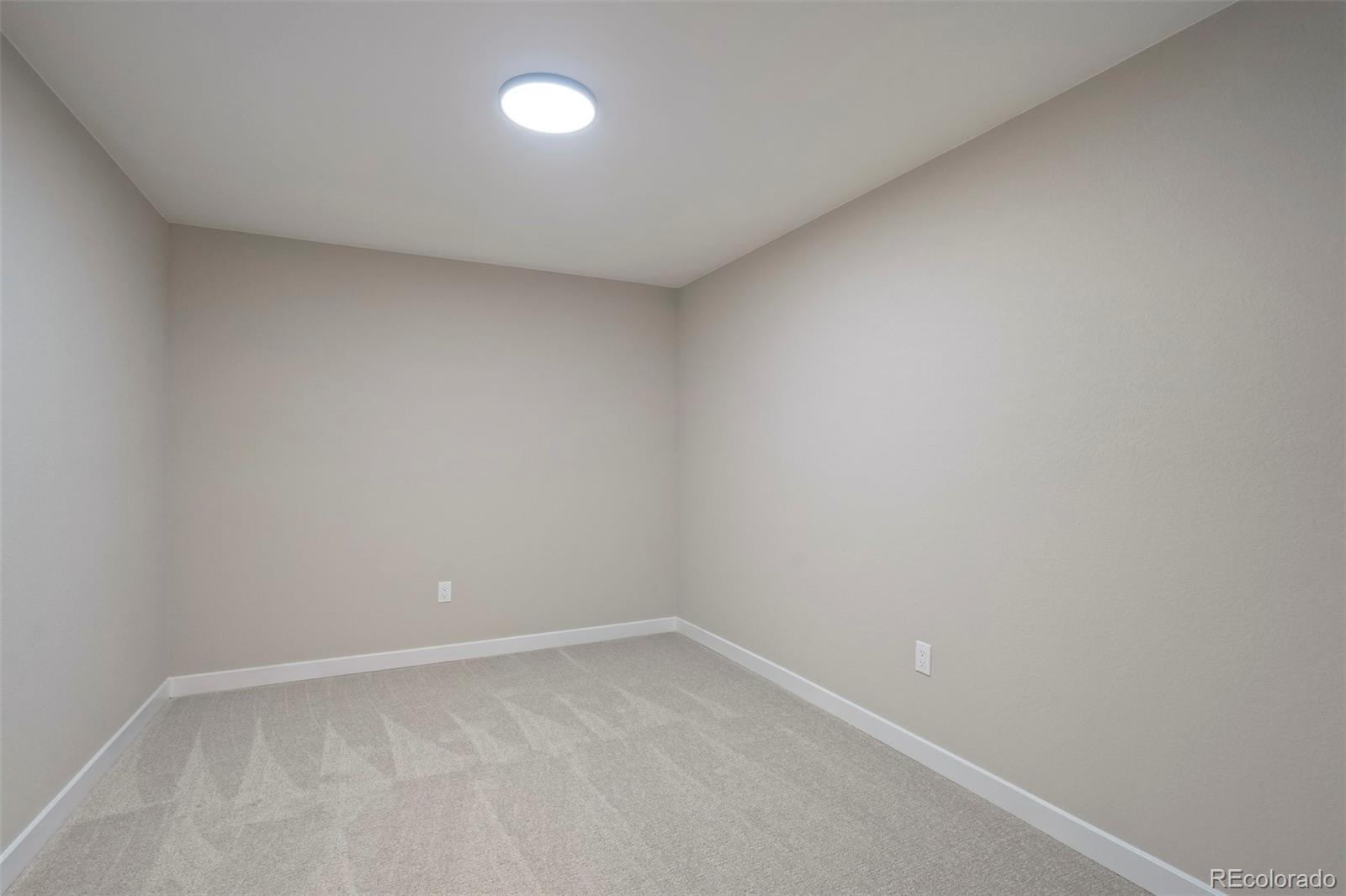 MLS Image #34 for 2215  northglen drive,colorado springs, Colorado