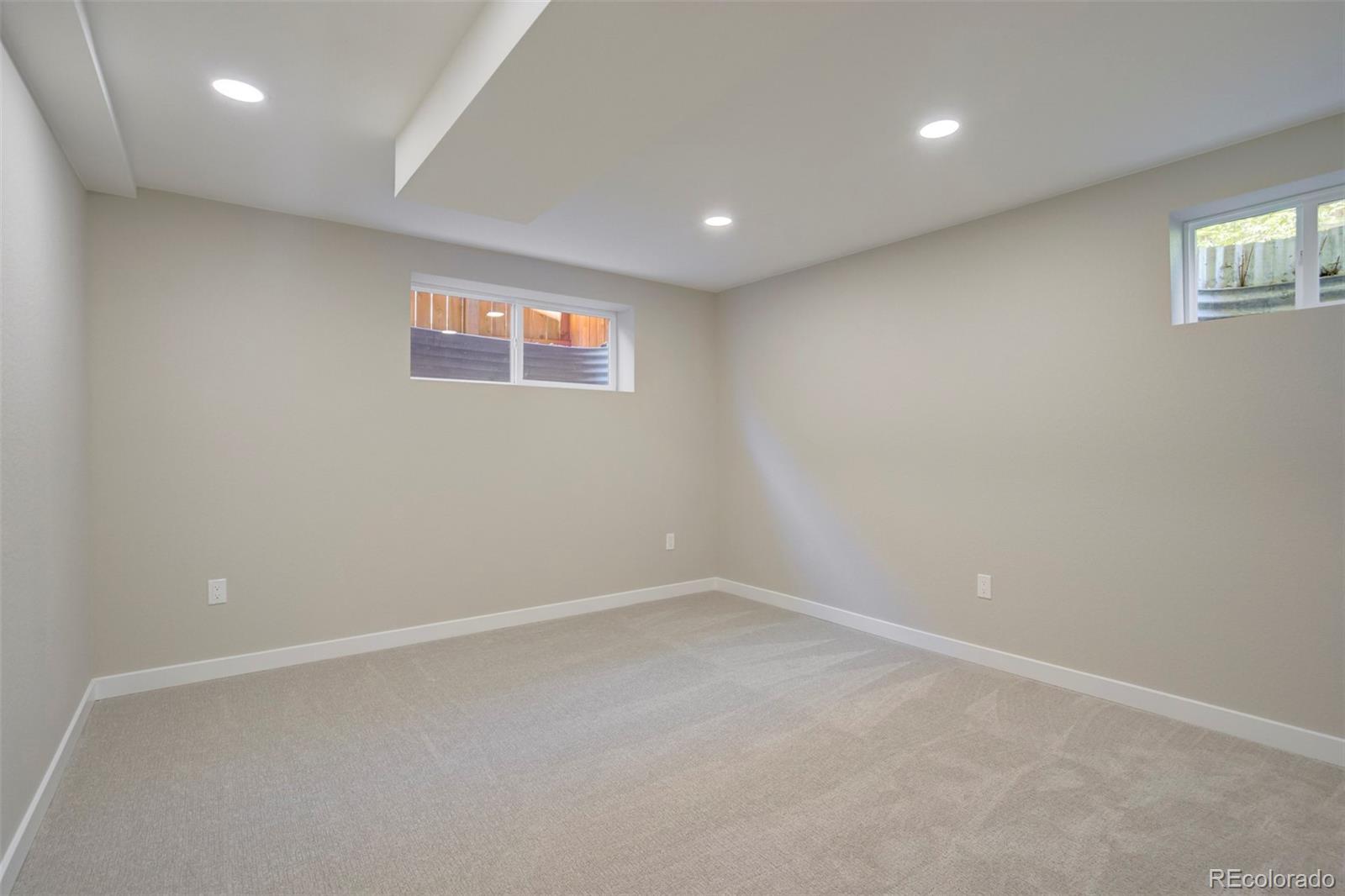 MLS Image #38 for 2215  northglen drive,colorado springs, Colorado