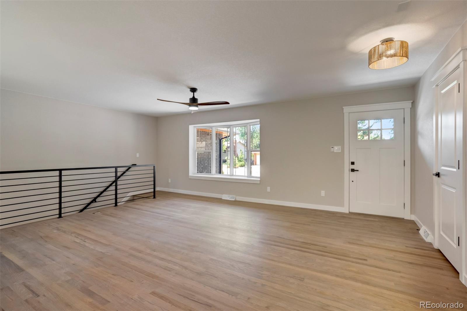 MLS Image #4 for 2215  northglen drive,colorado springs, Colorado